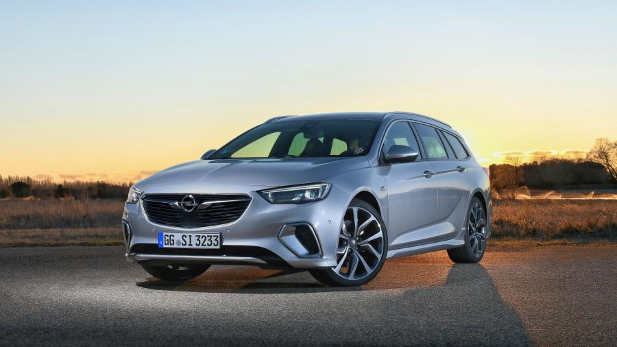  Opel Insignia GSi Sports Tourer 2017 года  (фото 15 из 40)